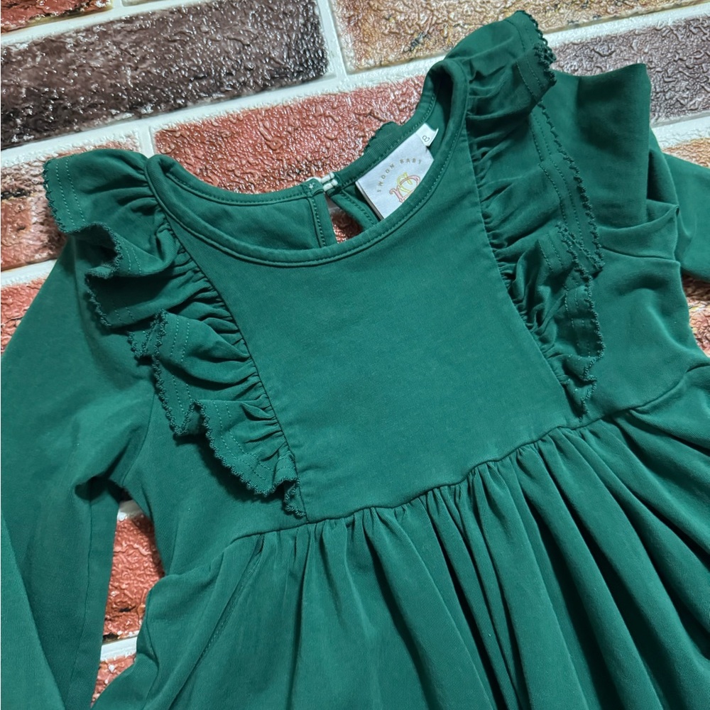 Girls size 8 Swoon Baby Boutique green twirl dress 25” sth